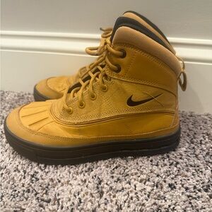 Youth Nike Mustard High-Top Sneaker Boots